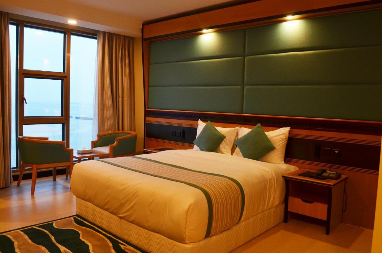Nooh Tower Apartment Al Hidd Exterior foto