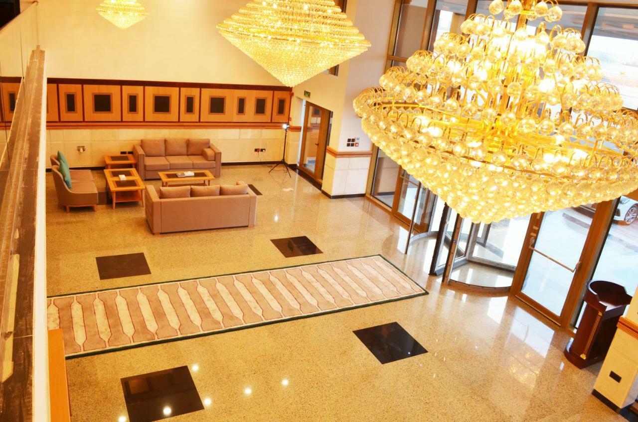 Nooh Tower Apartment Al Hidd Exterior foto